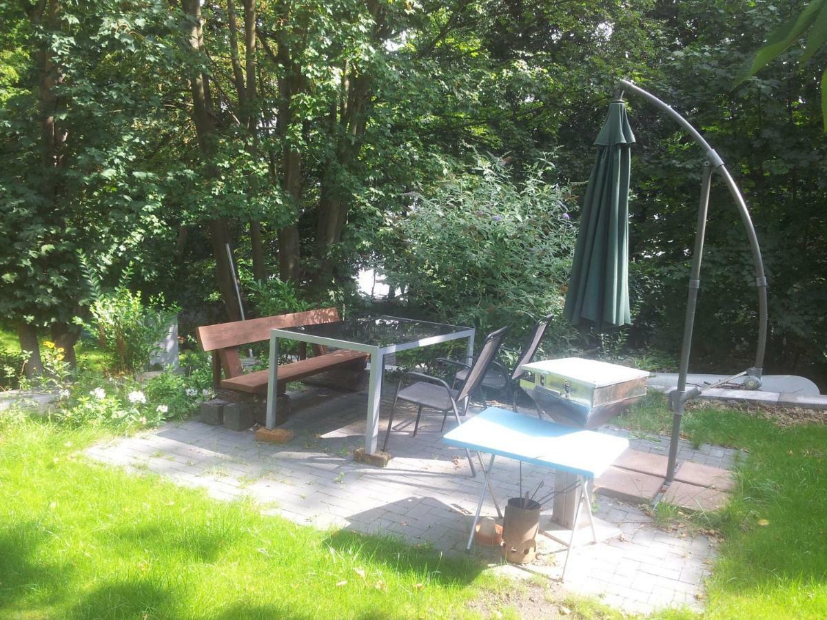 Fewo 2 Ferienwohnung Waren Mueritz - Haus Buchen Am Tiefwarensee - 2 Zi Buitenkant foto
